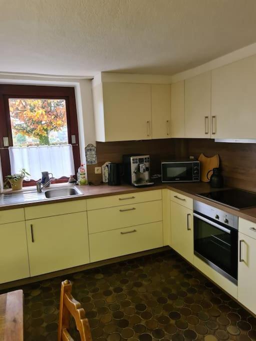 Haus Paesch Nahe See Mit Beheiztem Whirlpool/Sauna Bütgenbach Kültér fotó